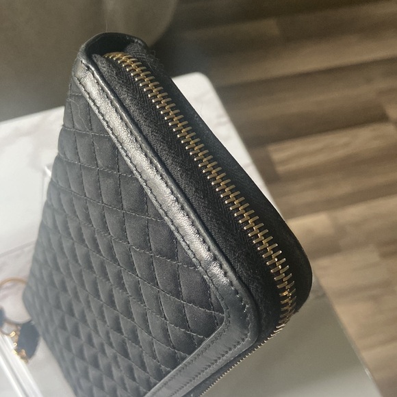 Prada Black Tessuto Quiltin Nylon/Leather Wallet - Picture 6 of 11